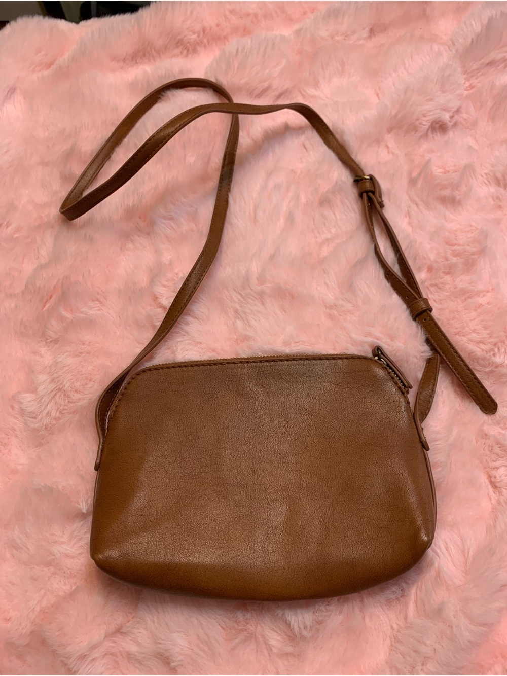 Universal Thread Brown Faux Leather Crossbody Bag